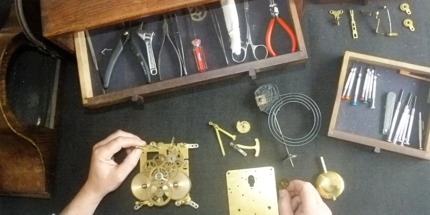 South Hams Clock Servicing